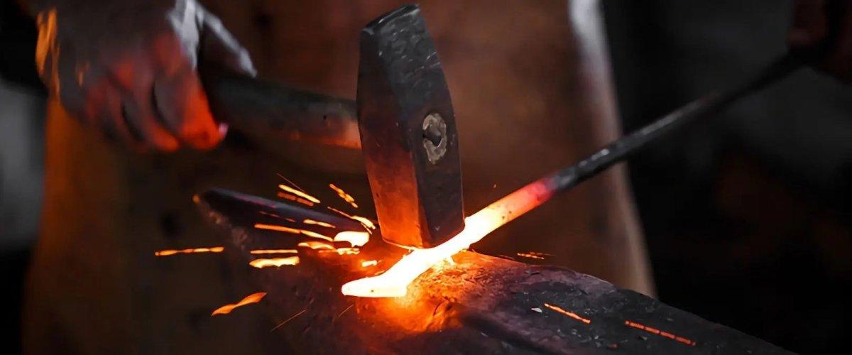 Blacksmithing & Knife Making - NORTH RIVER OUTDOORS