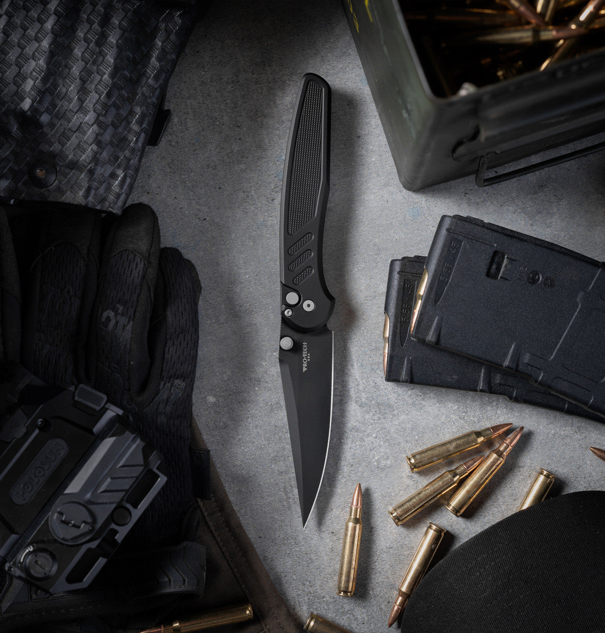 Pro-Tech Avalon Button Lock Knife Knurled Black Alluminum Handles (4.25" DLC MagnaCut)