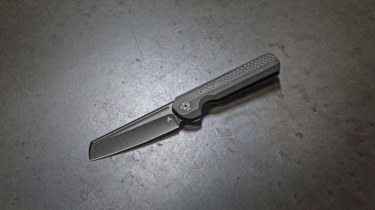 Darcform Slimfoot Titanium Carbon Fiber Handle Black M390 Flipper - NORTH RIVER OUTDOORS