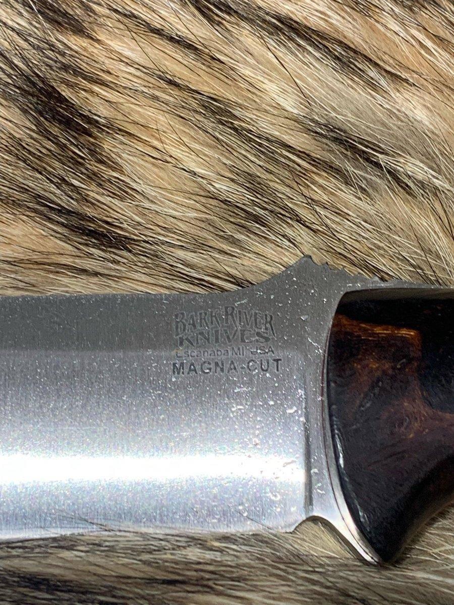 Bravo 1 LT MagnaCut Fixed Blade Desert Ironwood Burl Red Liners Mosaic Pins (USA) - NORTH RIVER OUTDOORS