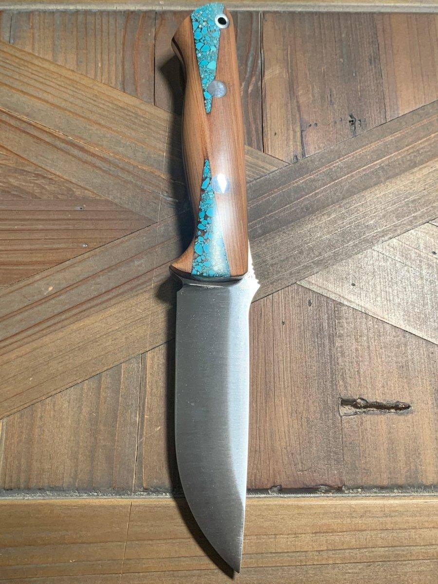 Bravo 1 LT MagnaCut Fixed Blade Texas Fencepost Red & Black Liners (USA) - NORTH RIVER OUTDOORS