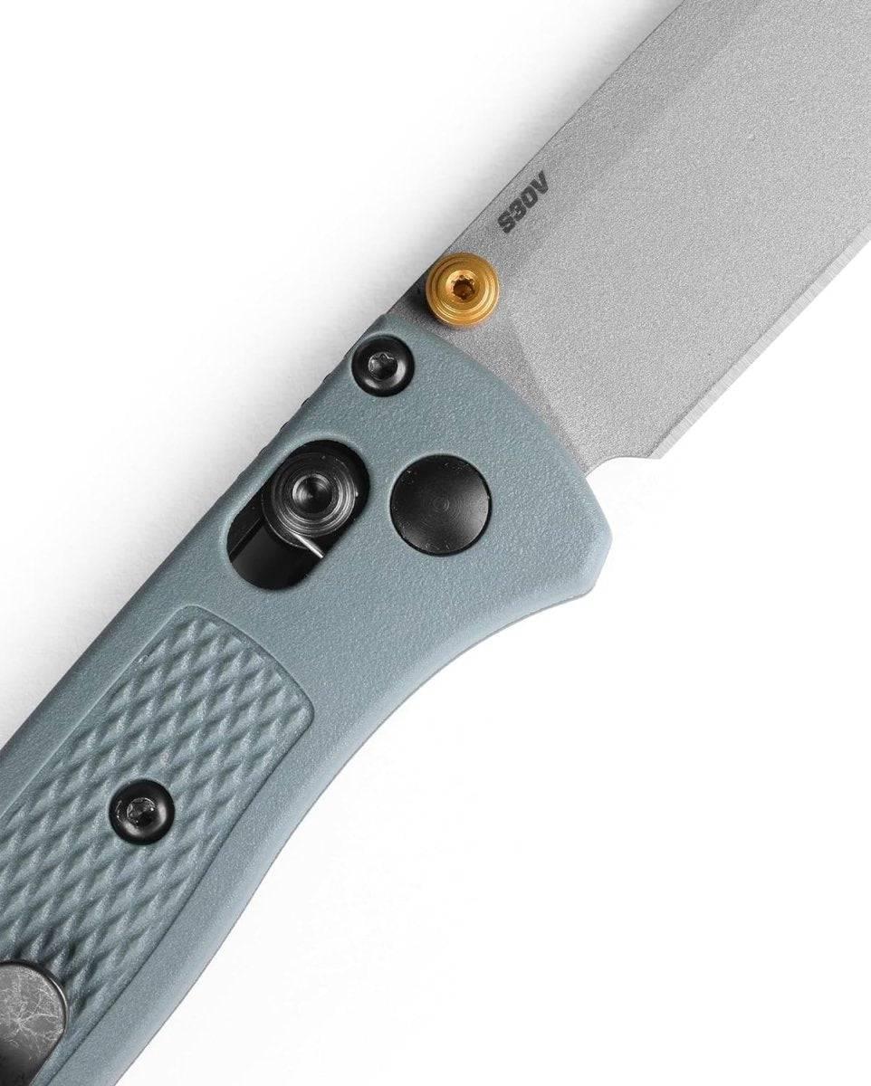 Benchmade 533SL-07 Seasonal Mini Bugout AXIS Folding Knife 2.82" S30V Crushed Silver Cerakote Plain Blade Sage Green Grivory Handles - NORTH RIVER OUTDOORS