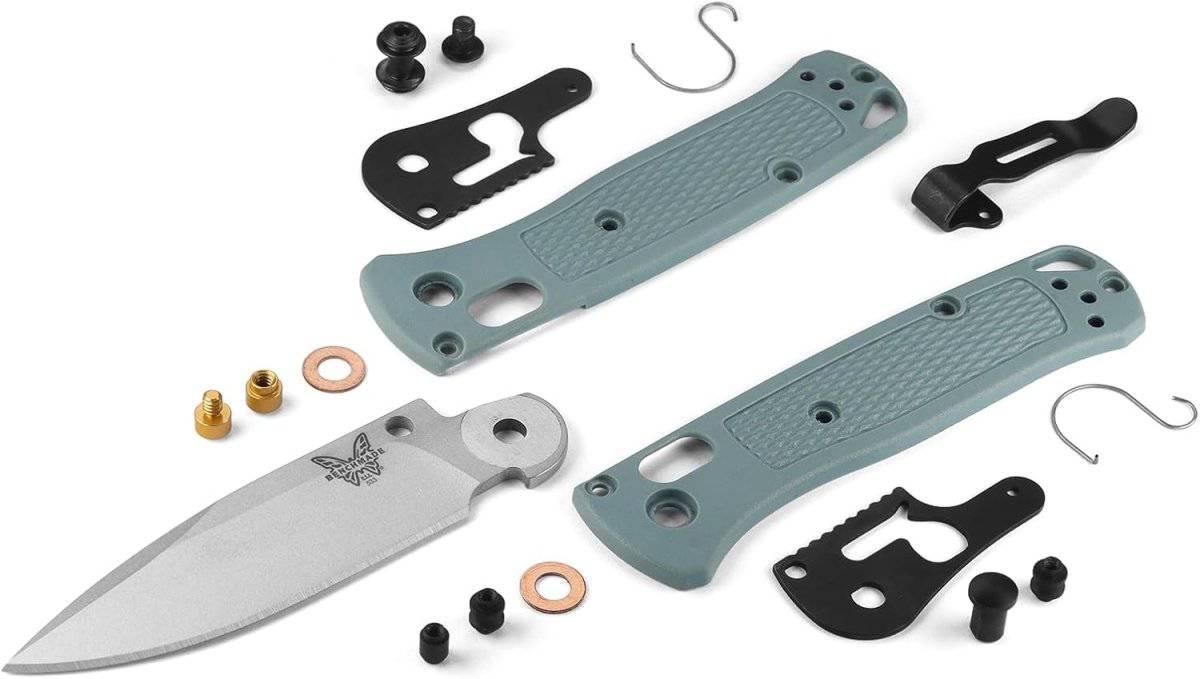 Benchmade 533SL-07 Seasonal Mini Bugout AXIS Folding Knife 2.82" S30V Crushed Silver Cerakote Plain Blade Sage Green Grivory Handles - NORTH RIVER OUTDOORS