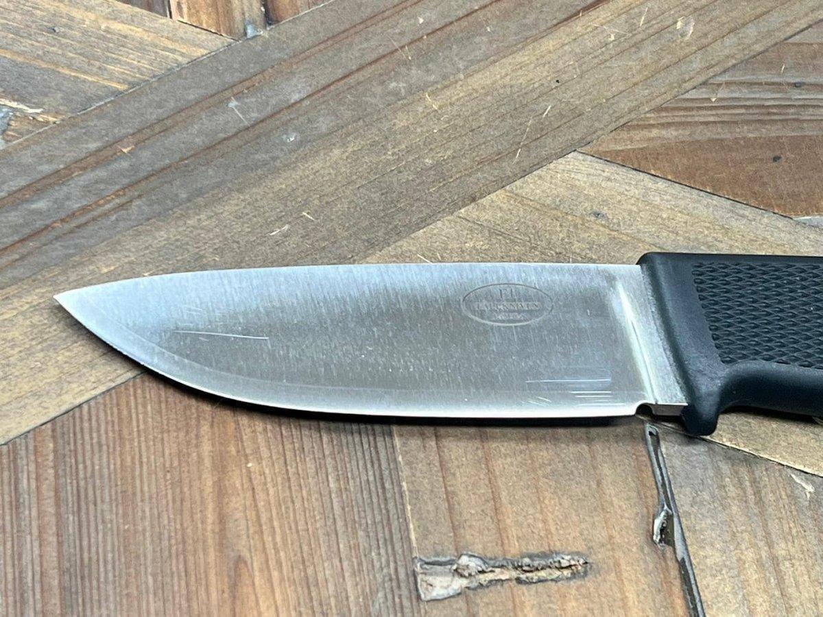 Fallkniven F1 Swedish Military Pilot Survival Knife (Used) - NORTH RIVER OUTDOORS