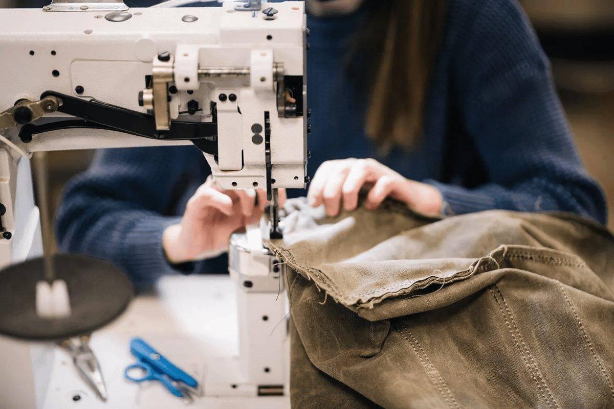 Frost River Itinerant Daypack (USA) - NORTH RIVER OUTDOORS