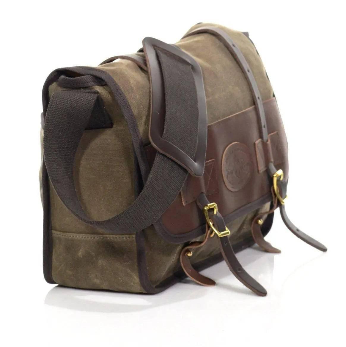 Frost River Vintage Messenger Bag (USA) - NORTH RIVER OUTDOORS