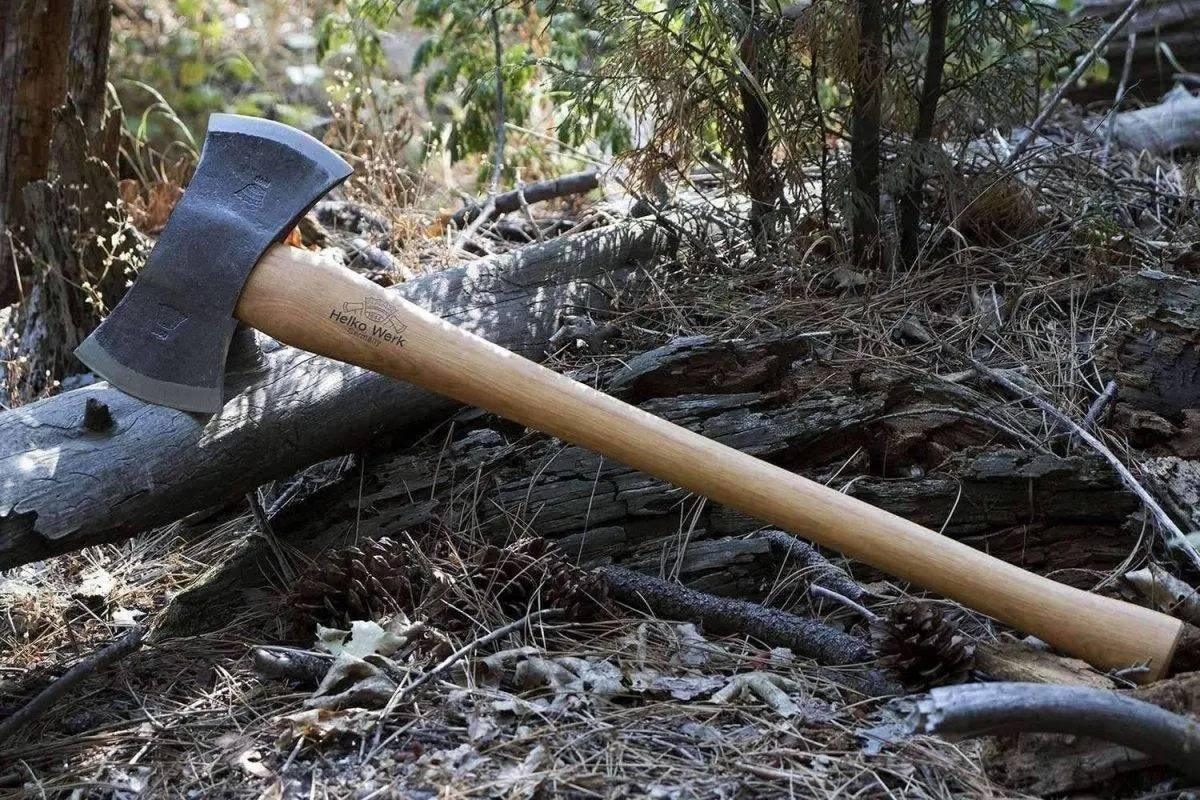 Helko Traditional Hinterland Double Bit Axe (Germany) - NORTH RIVER OUTDOORS