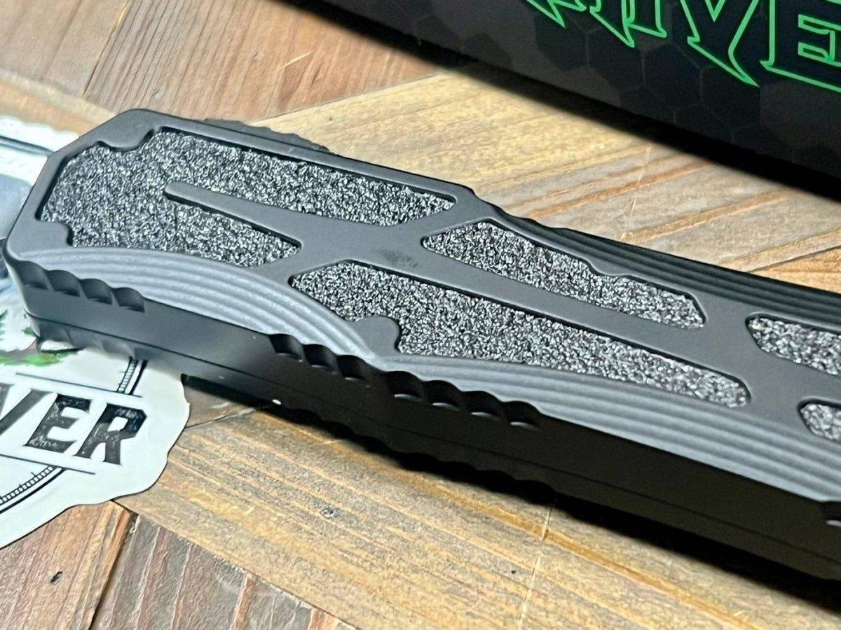 Heretic Knives H040-14A Colossus Tanto Two Tone Battle Black Auto OTF MagnaCut (USA) - NORTH RIVER OUTDOORS
