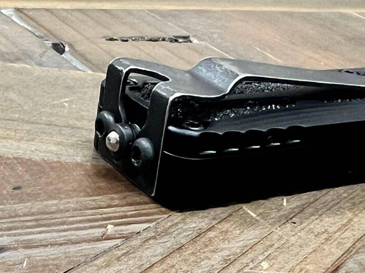 Heretic Knives H040-14A Colossus Tanto Two Tone Battle Black Auto OTF MagnaCut (USA) - NORTH RIVER OUTDOORS