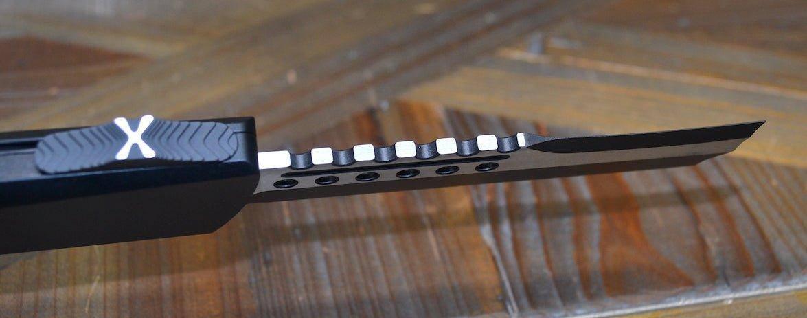 Microtech Combat Troodon 219RS-1TS Smooth Hellhound Razor Black W/ Ringed Hardware - NORTH RIVER OUTDOORS