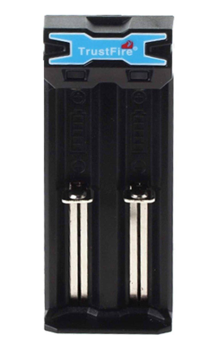 TrustFire TR-016 Rechargeable Battery Charger - NORTH RIVER OUTDOORS