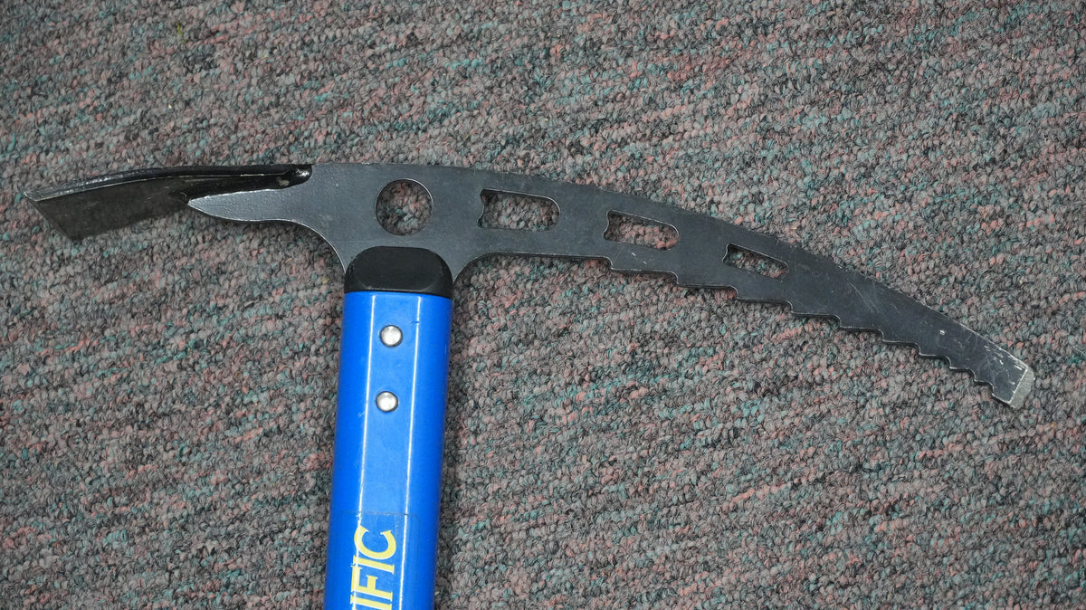 Omega Pacific Mountain Ice Axe (Pre-Owned)