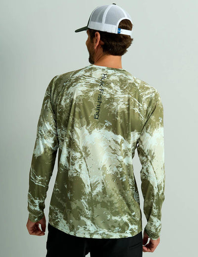 Huk Mossy Oak Pursuit Performance Crew (Mossy Oak Stormwater Freshwater) - NORTH RIVER OUTDOORS