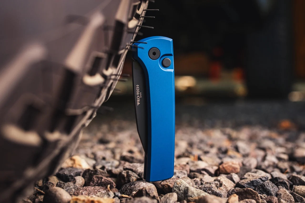 Pro-Tech Chavez Scapegoat Compact Auto Knife Blue Handle (3.2" DLC MagnaMax)