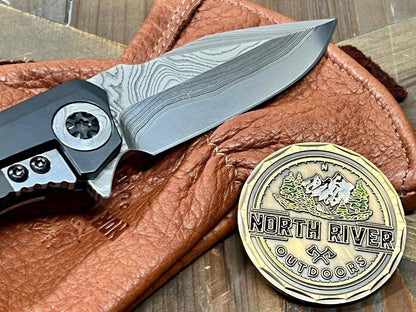 Heretic Knives Custom Wraith Manual T/E DLC Titanium Handle w/ Vegas Forge Wood Grain Damascus Inlay Hand Compound Ground Vegas Forge Wood Grain San Mai Damascus Blade - NORTH RIVER OUTDOORS