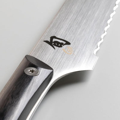Shun GPT0705 Kazahana Bread Knife 9" AUS10A Satin Blade Ebony Pakkawood Handle - NORTH RIVER OUTDOORS
