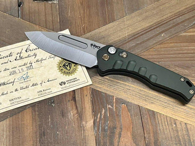 Medford Praetorian Swift Auto Folding Knife Hunter Green 3.3" S35VN Drop Point Ti Bronze Hardware - NORTH RIVER OUTDOORS