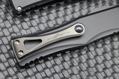 Microtech 702-1 DLCTSH Signature Series Hera OTF AUTO Knife 3.125" Black DLC Double Edge Dagger - NORTH RIVER OUTDOORS