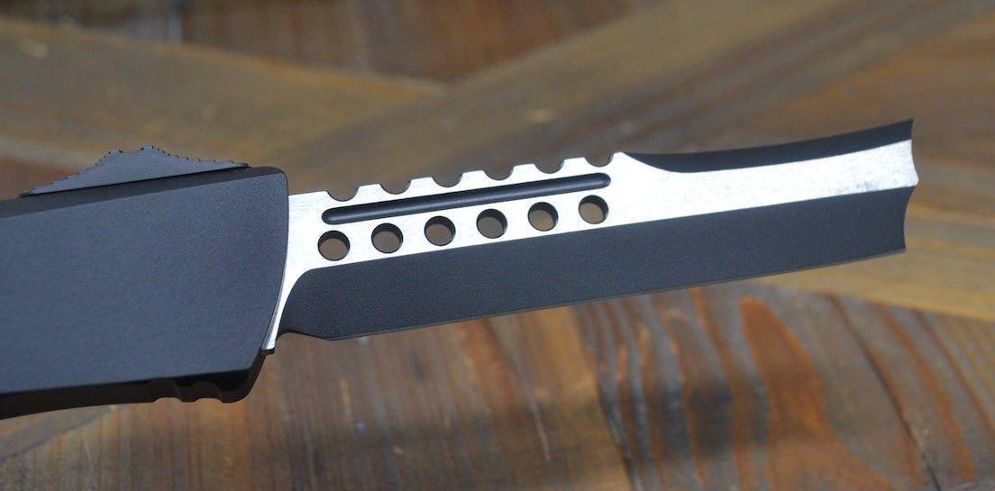 Microtech Combat Troodon 219RS-1TS Smooth Hellhound Razor Black W/ Ringed Hardware - NORTH RIVER OUTDOORS