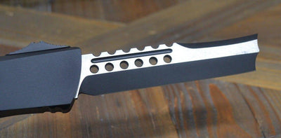 Microtech Combat Troodon 219RS-1TS Smooth Hellhound Razor Black W/ Ringed Hardware - NORTH RIVER OUTDOORS