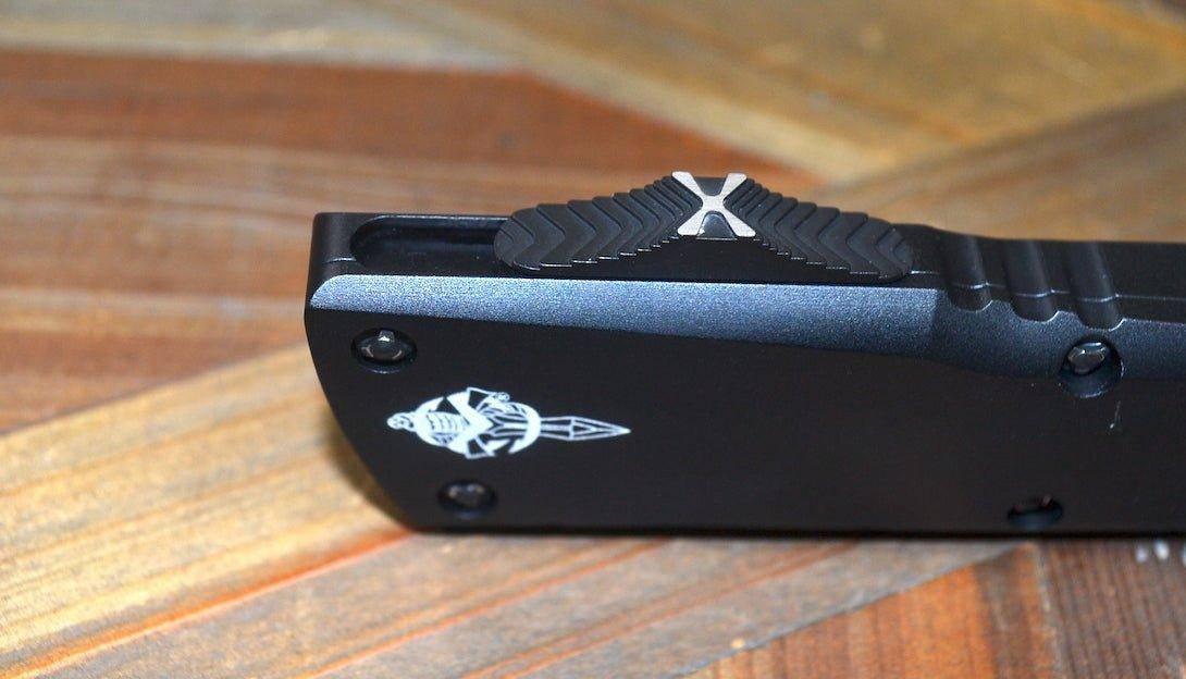 Microtech Combat Troodon 219RS-1TS Smooth Hellhound Razor Black W/ Ringed Hardware - NORTH RIVER OUTDOORS