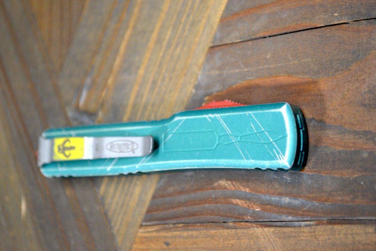 Microtech UTX-70 419-10BH Hellhound Bounty Hunter Signature Series - NORTH RIVER OUTDOORS