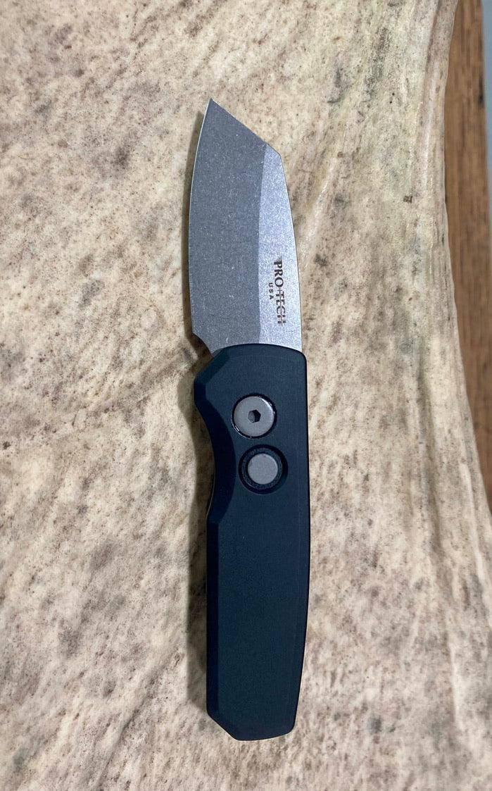 Pro-Tech Runt 5 R5401 Magnacut SW Reverse Tanto Blade Black Handle (USA) - NORTH RIVER OUTDOORS