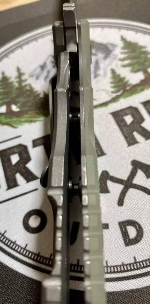 Hinderer Eklipse Harpoon Spanto Knife Working Finish Blue/Translucent Green G10 3.5" - NORTH RIVER OUTDOORS