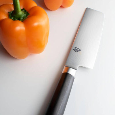 Shun DM0728 Classic Japanese Style Nakiri 6.5" Blade Pakkawood Handle - NORTH RIVER OUTDOORS