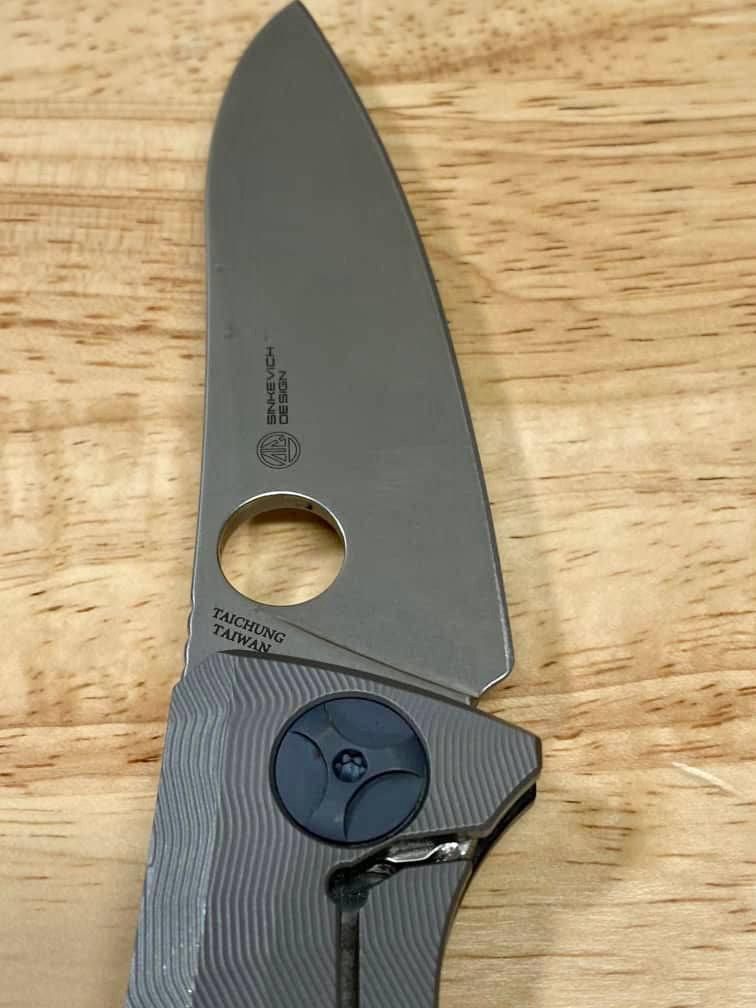 Spyderco C235CFTIP Drunken Folding Knife 3.5" S90V Carbon Fiber / Titanium (Pre-Owned) - NORTH RIVER OUTDOORS