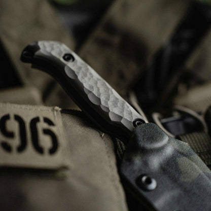 Toor Darter Fixed Blade Knife 4.25" CPM-S35VN Black Etched Double Edge Sawback Vapor Grey G10 (USA) - NORTH RIVER OUTDOORS