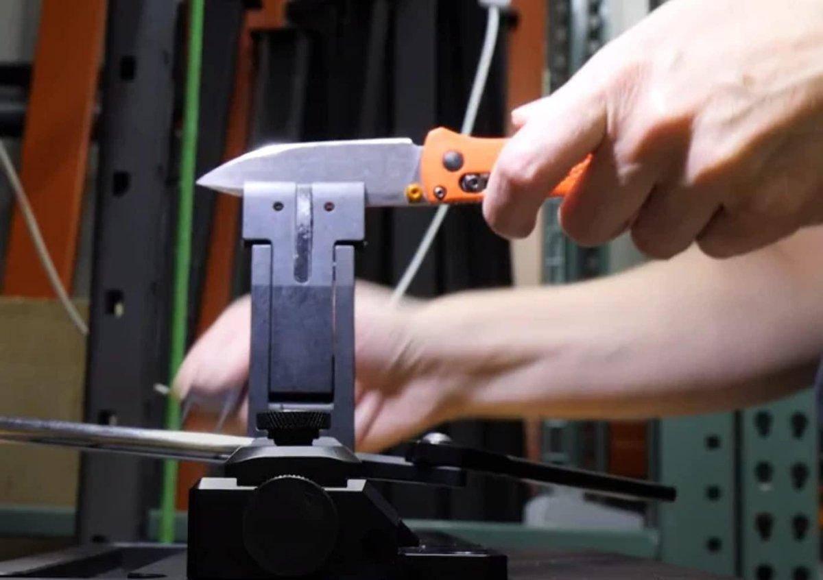 Wicked Edge WE66 Obsidian Precision Knife Sharpener (USA) - NORTH RIVER OUTDOORS