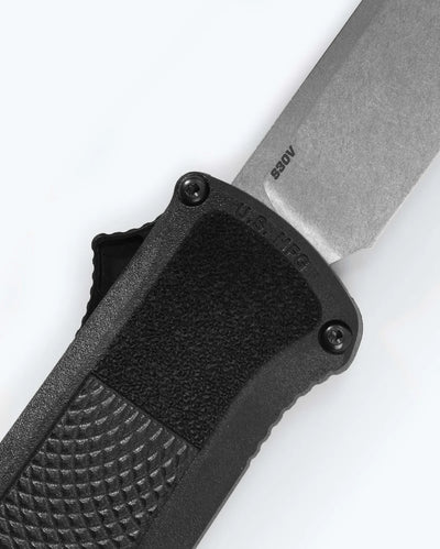 Benchmade 5371-04 Shootout OTF AUTO Knife 3.494" S30V Stainless Drop Point Blade