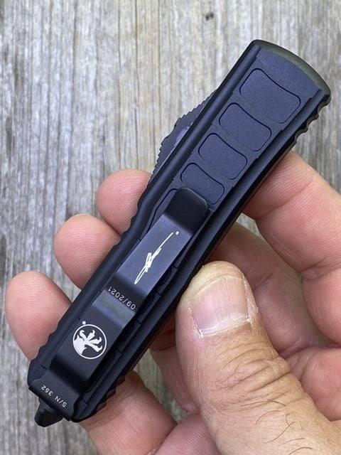Microtech UTX-85 II 231II-1TS SE Black Signature Series from NORTH RIVER OUTDOORS